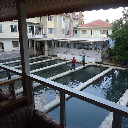 Alanlar Alabalik Ve Otel Ağlasun Buitenkant foto