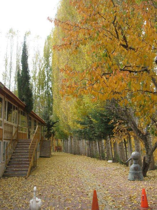 Alanlar Alabalik Ve Otel Ağlasun Buitenkant foto