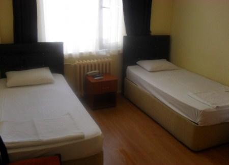 Alanlar Alabalik Ve Otel Ağlasun Buitenkant foto