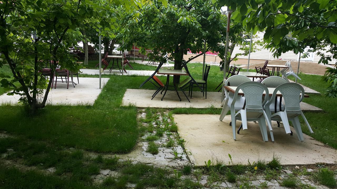 Alanlar Alabalik Ve Otel Ağlasun Buitenkant foto